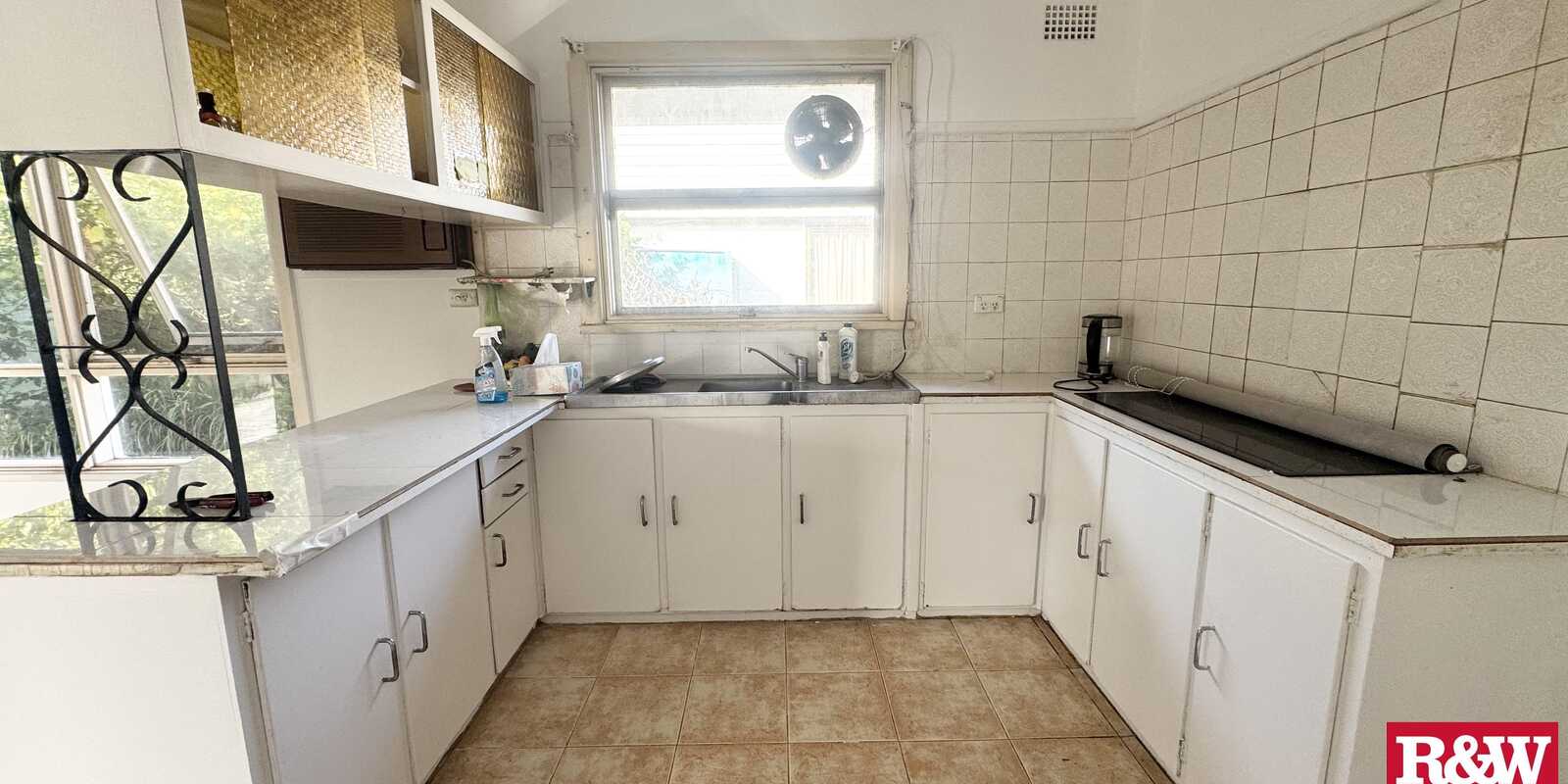 2 Jasmine Crescent Cabramatta