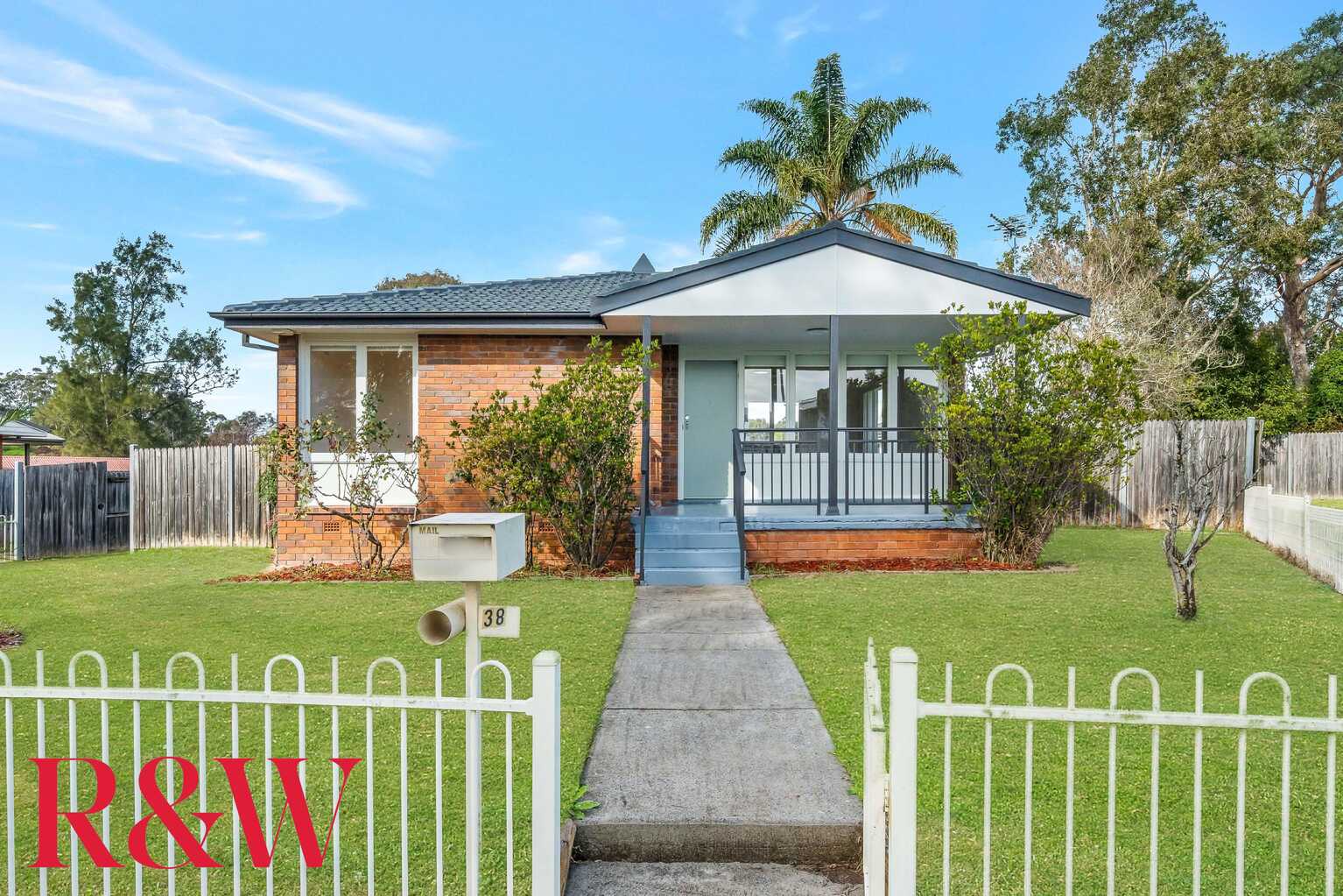 38 Docharty Street Bradbury