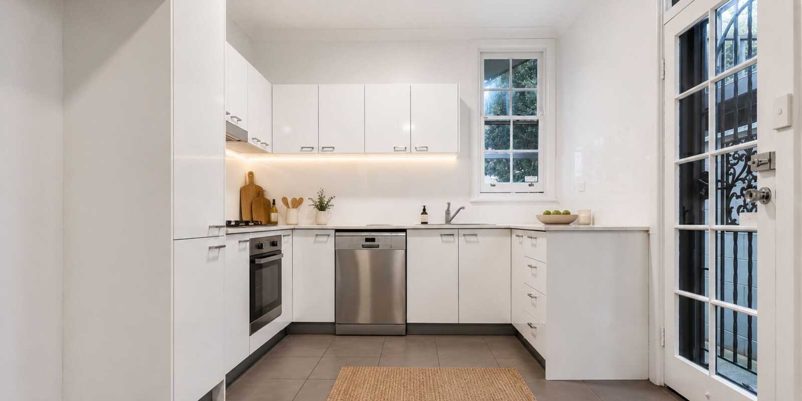 33 Llandaff Street Bondi Junction 33 Llandaff Street Bondi Junction