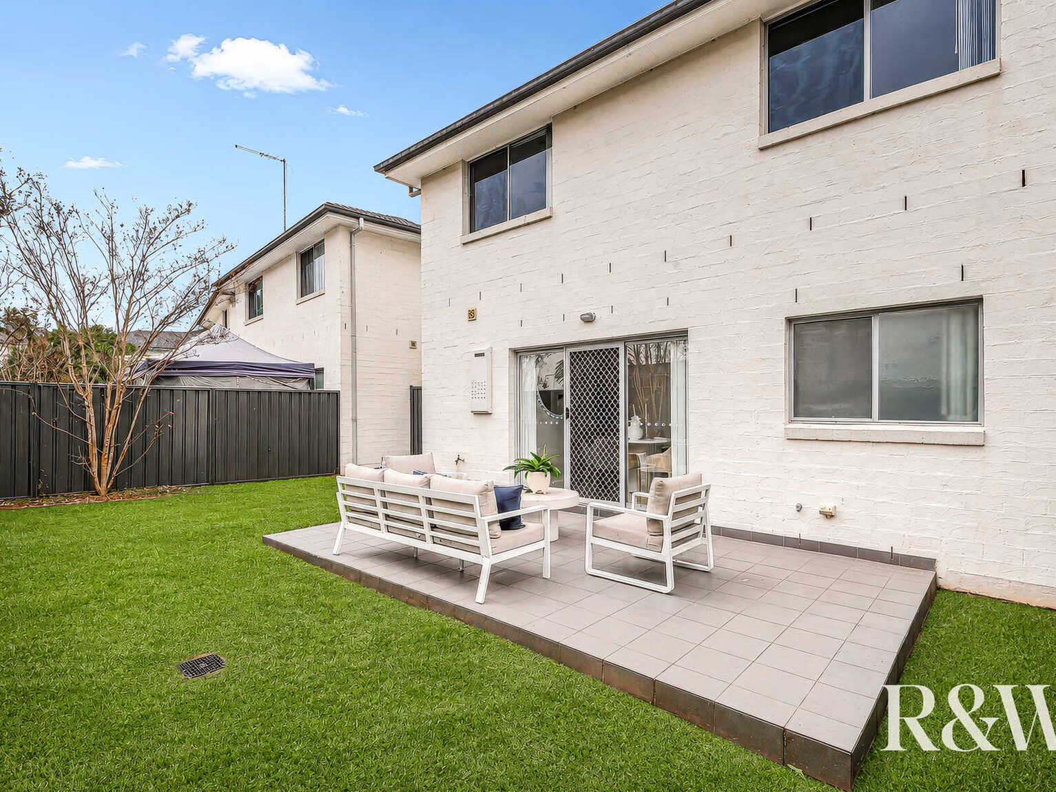 25/30 Australis Drive Ropes Crossing