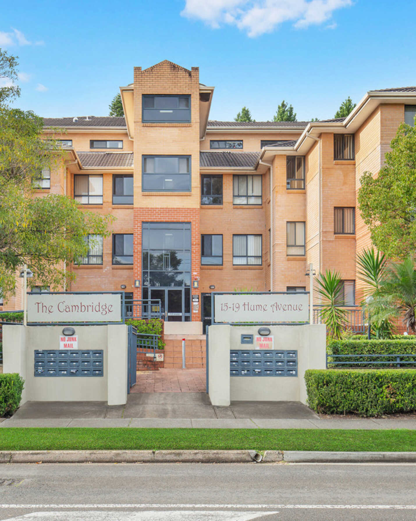 29/15-19 Hume Avenue, Castle Hill - Image 1
