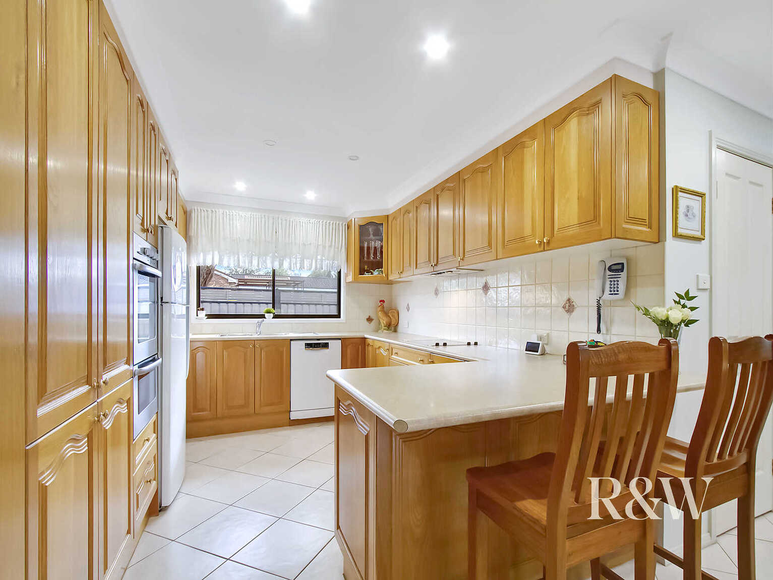 23 Illawarra Drive St Clair 23 Illawarra Drive St Clair