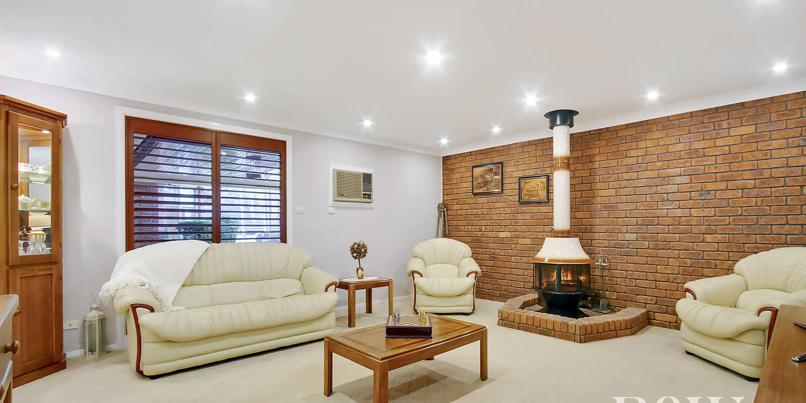 23 Illawarra Drive St Clair 23 Illawarra Drive St Clair