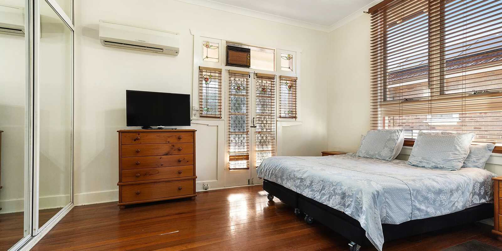 4 Merrenburn Ave Naremburn