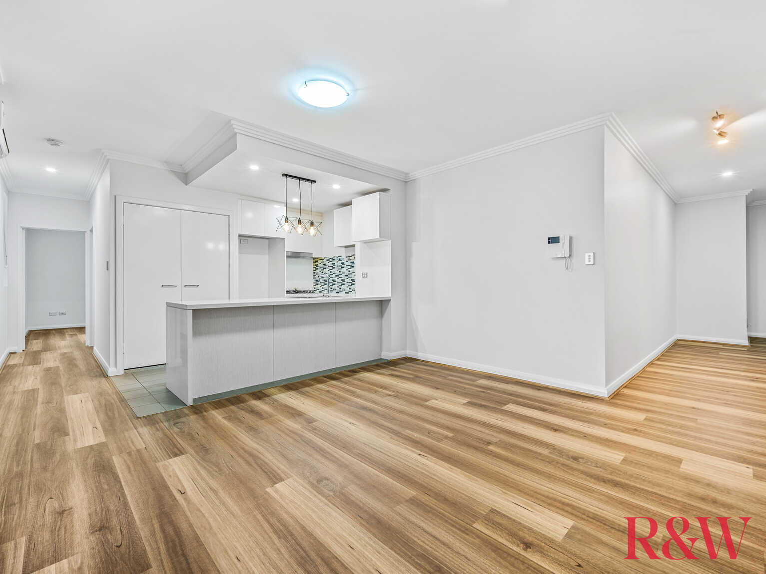 101P/81-86 Courallie Avenue Homebush West