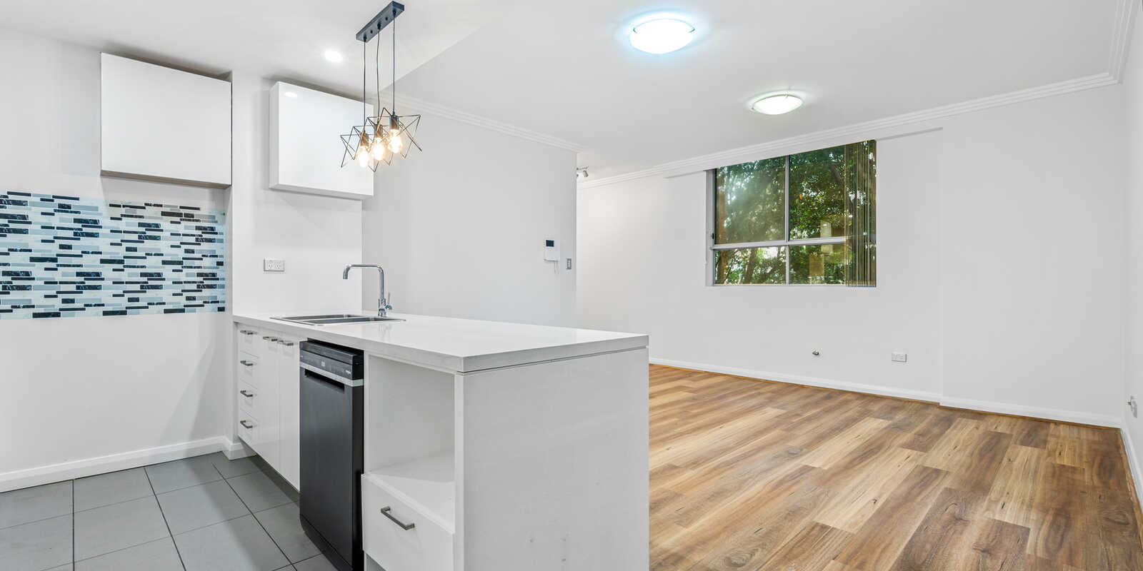 101P/81-86 Courallie Avenue Homebush West