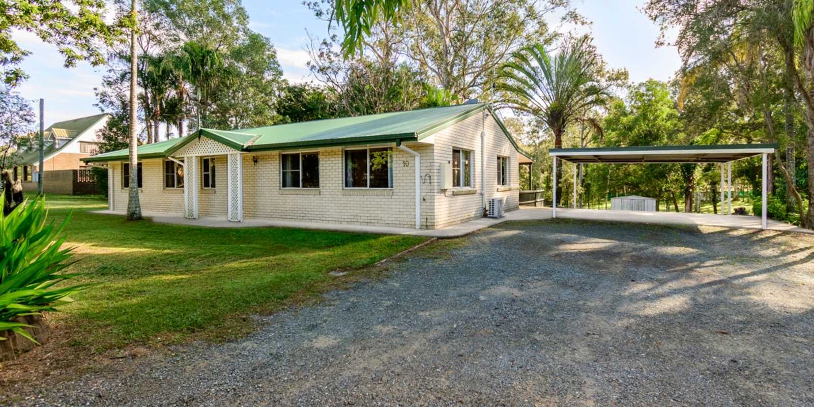 10 Harper Road Bellmere 10 Harper Road Bellmere
