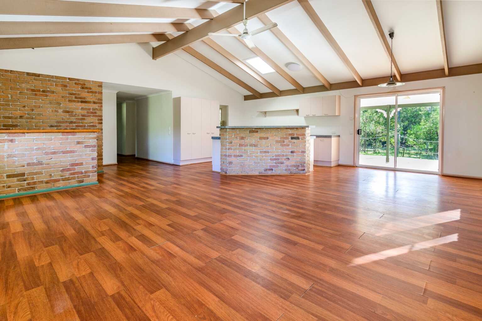 10 Harper Road Bellmere 10 Harper Road Bellmere