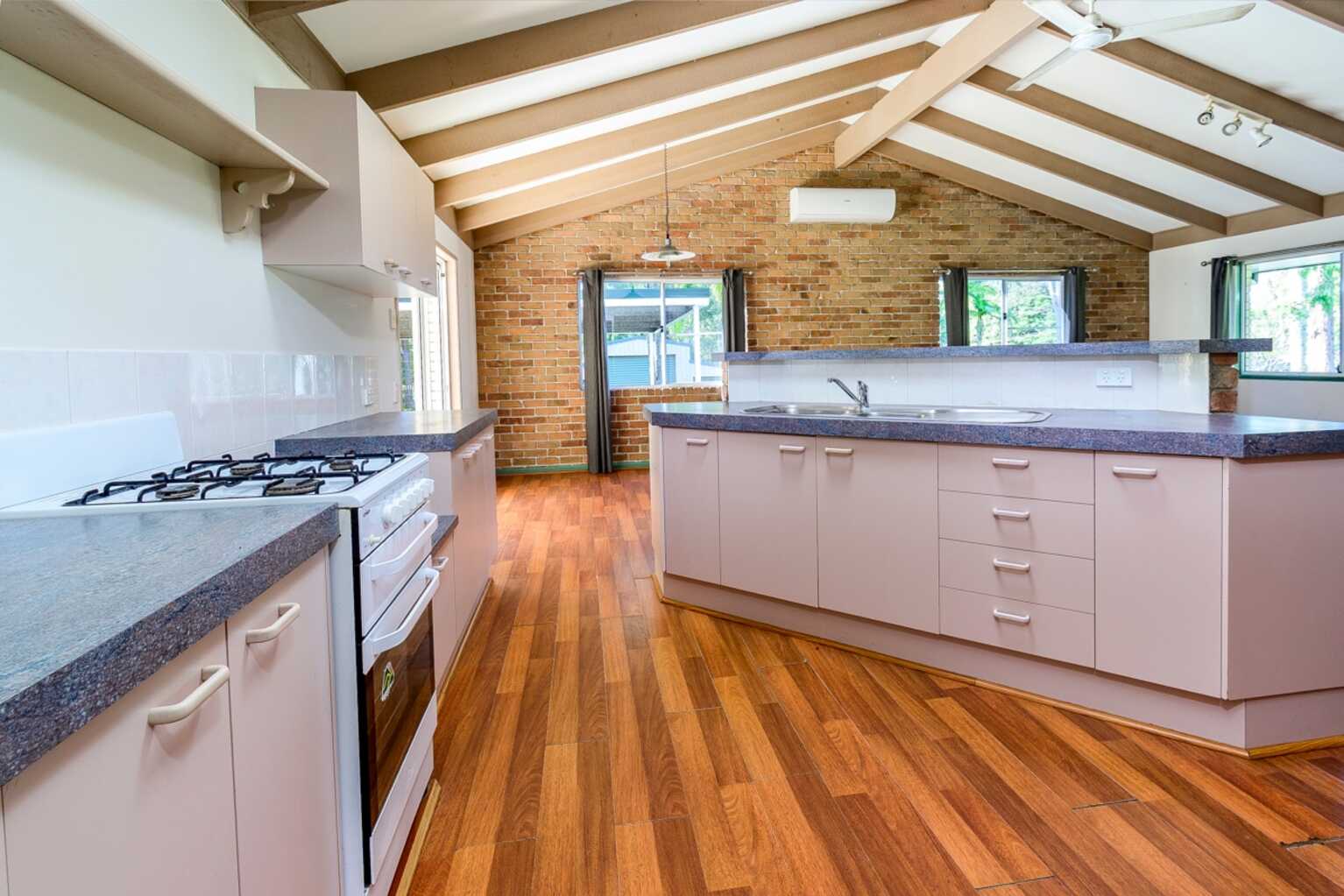 10 Harper Road Bellmere 10 Harper Road Bellmere