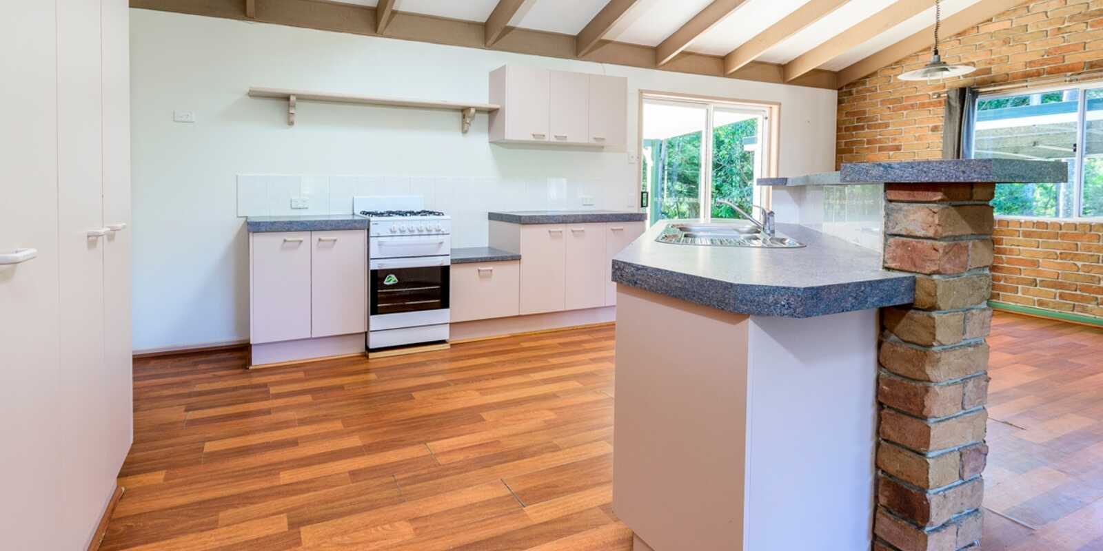 10 Harper Road Bellmere 10 Harper Road Bellmere