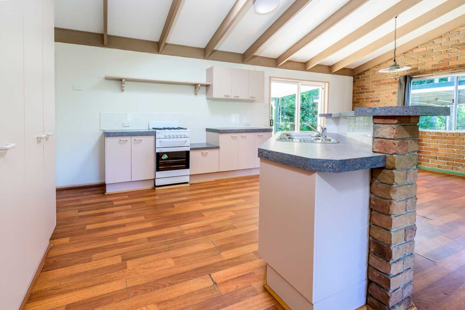 10 Harper Road Bellmere 10 Harper Road Bellmere