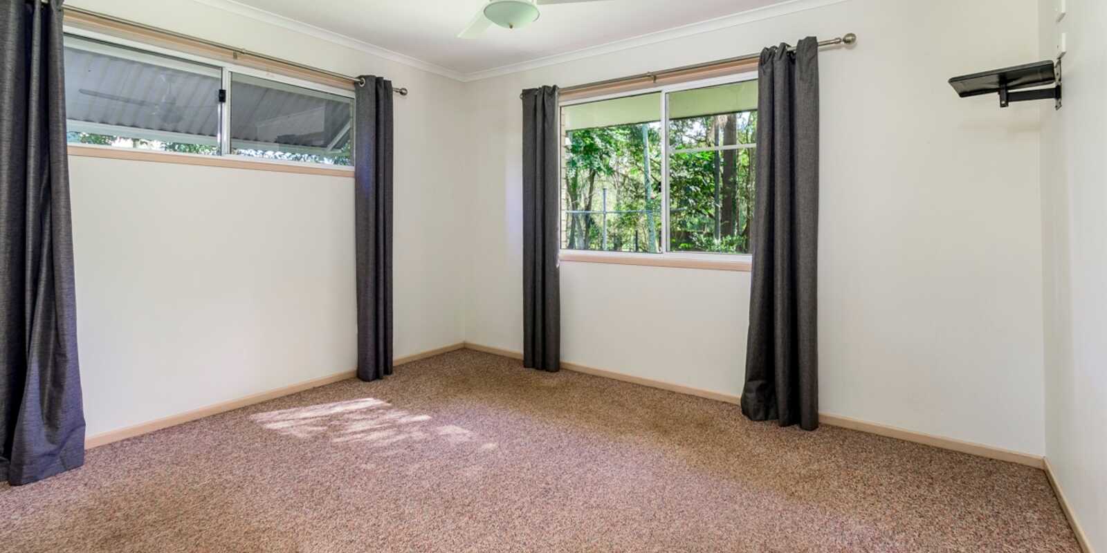 10 Harper Road Bellmere 10 Harper Road Bellmere