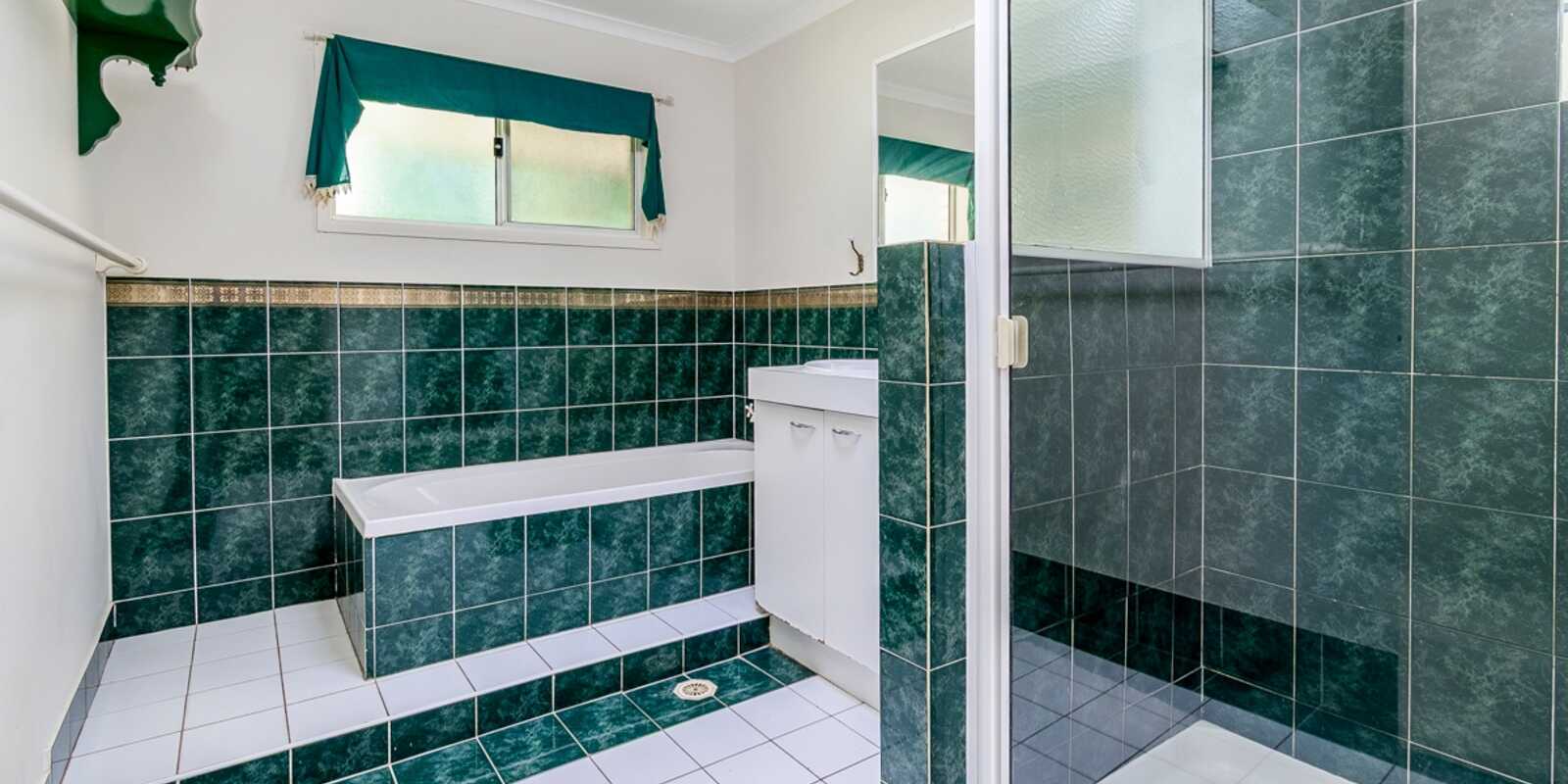 10 Harper Road Bellmere 10 Harper Road Bellmere