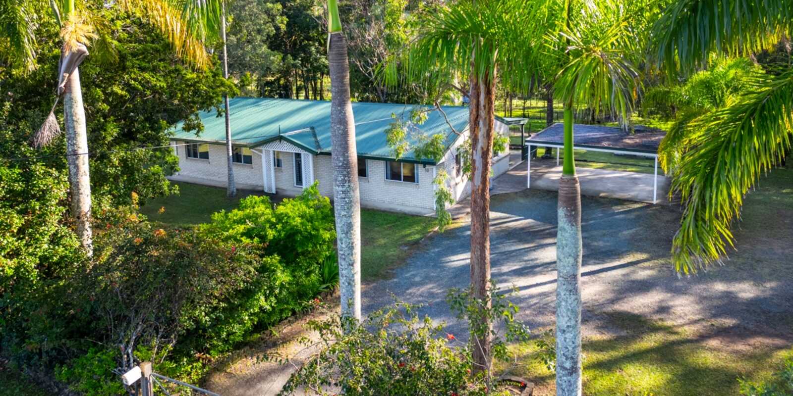 10 Harper Road Bellmere 10 Harper Road Bellmere