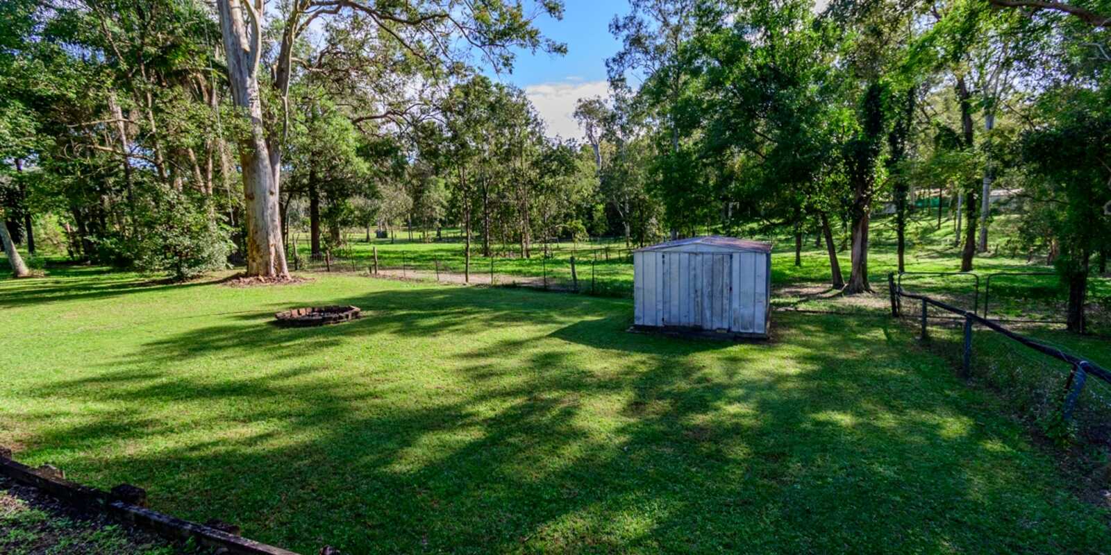 10 Harper Road Bellmere 10 Harper Road Bellmere