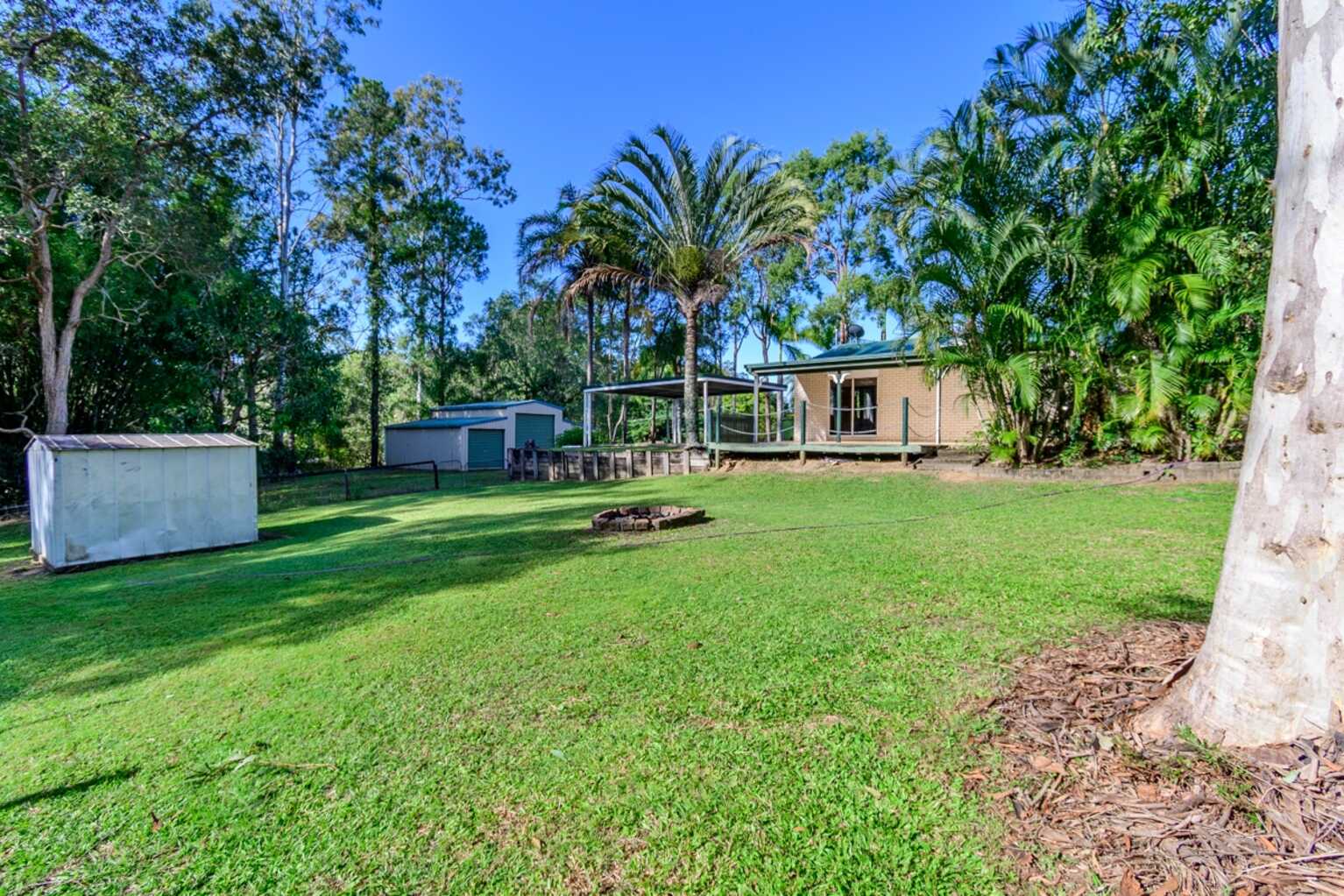 10 Harper Road Bellmere 10 Harper Road Bellmere