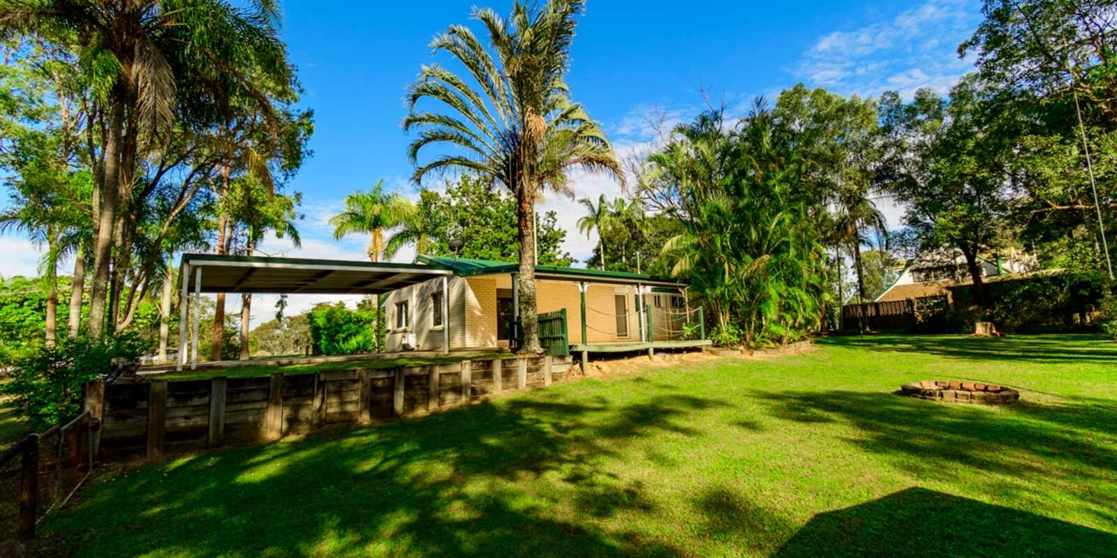 10 Harper Road Bellmere 10 Harper Road Bellmere