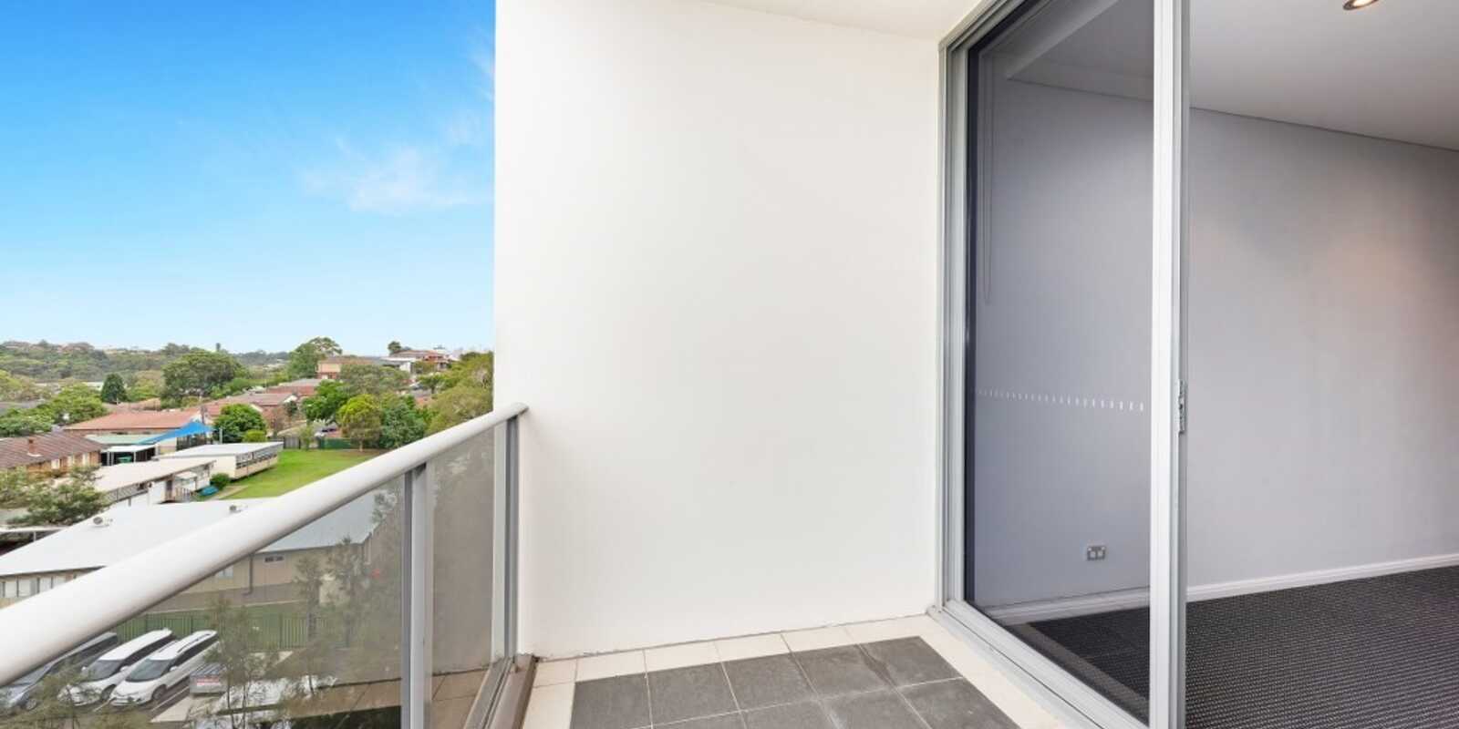 838/3 Loftus Street Turrella