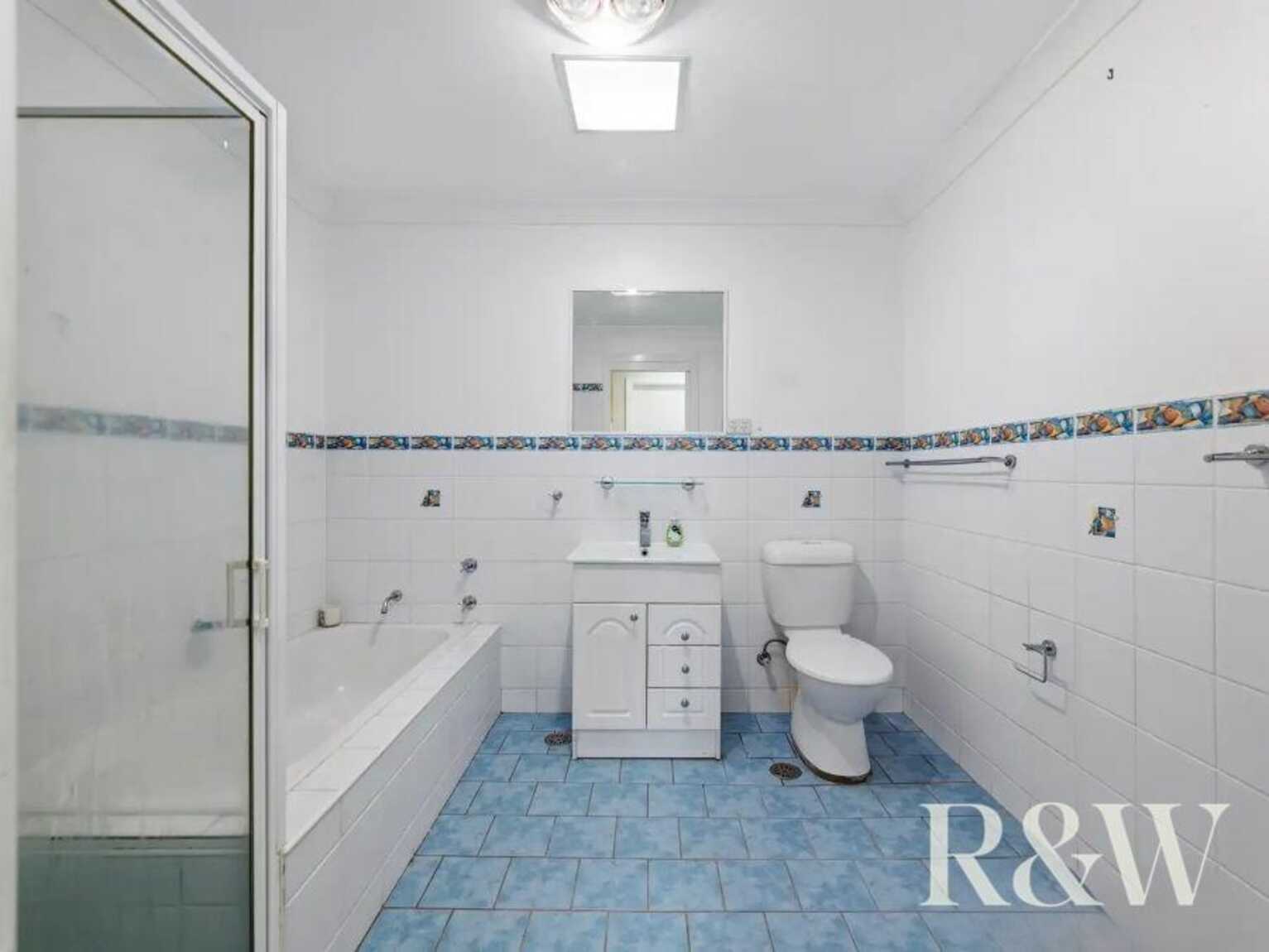 27 Grevillea Drive St Clair