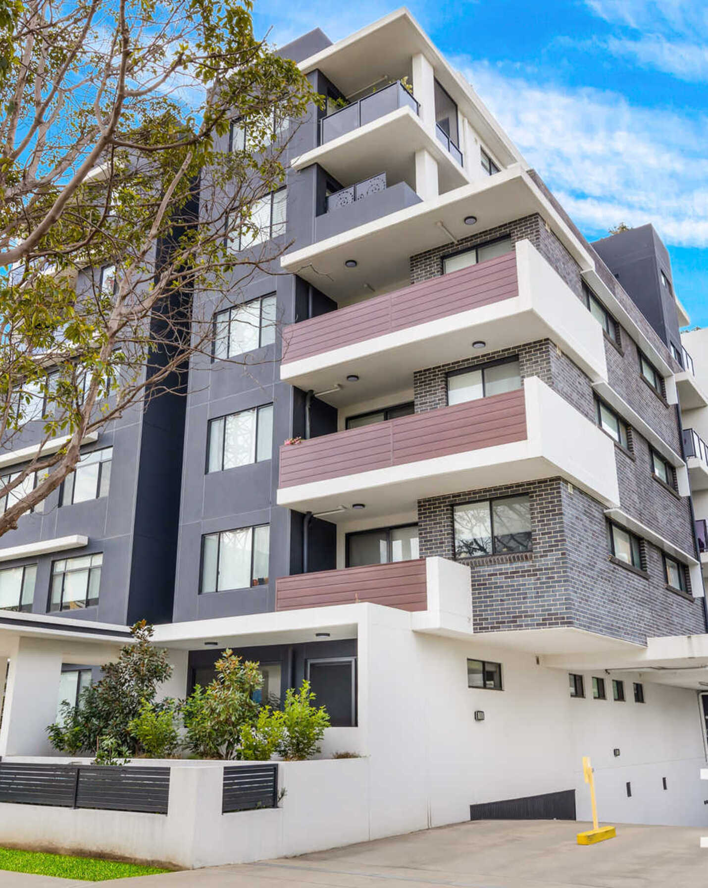 1/29 Lethbridge Street Penrith, Penrith - Image 1