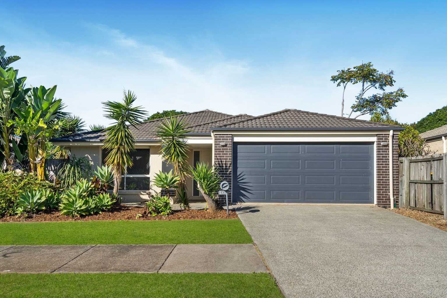 24 Piccadilly Street Bellmere