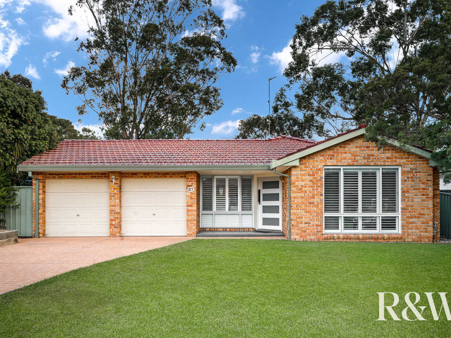 57 Kunipipi Street St Clair