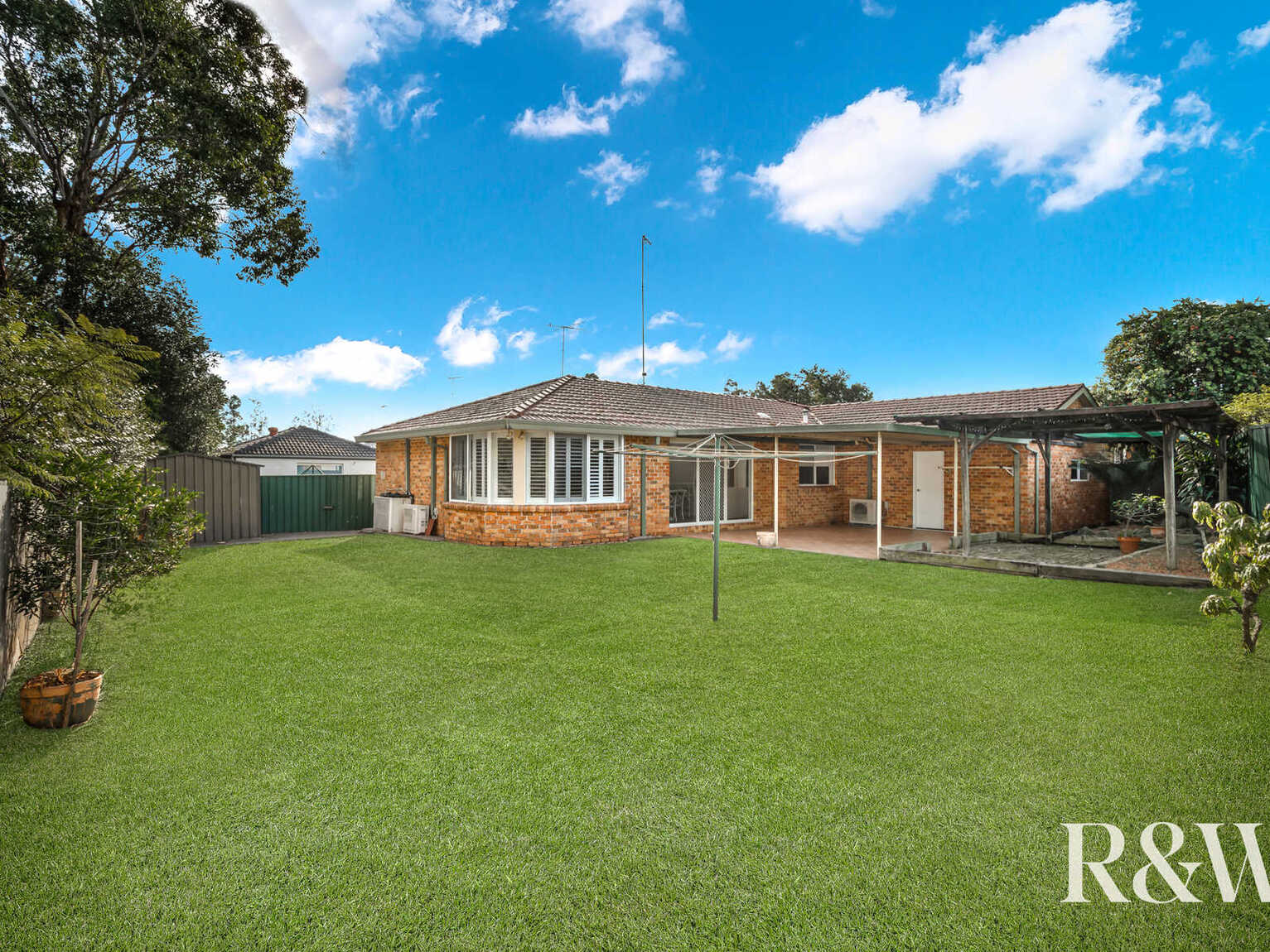 57 Kunipipi Street St Clair