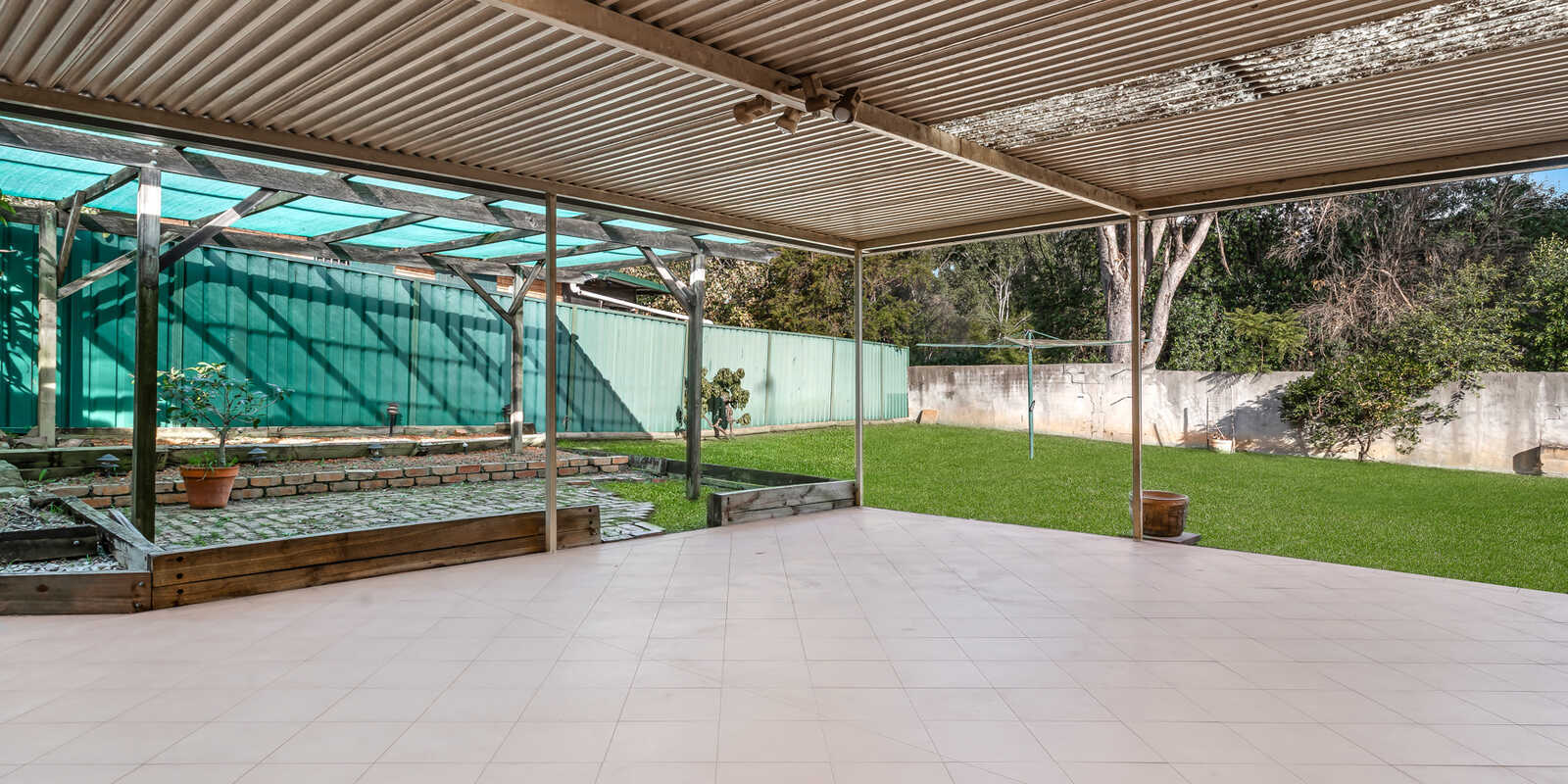 57 Kunipipi Street St Clair