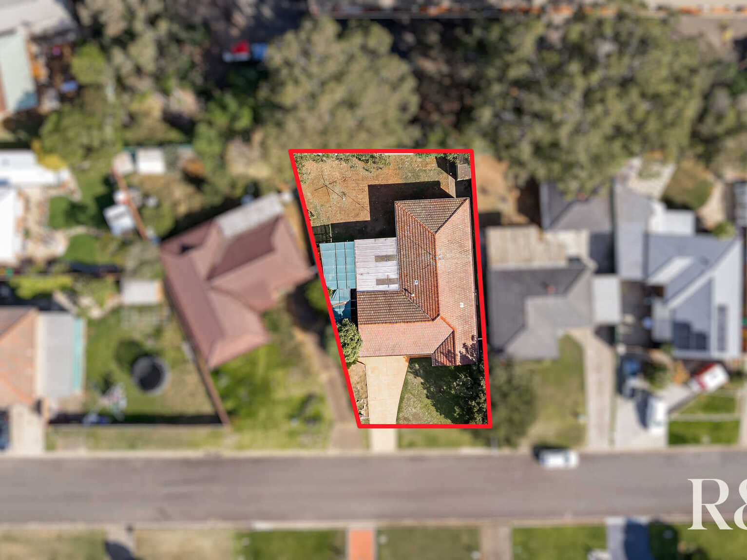57 Kunipipi Street St Clair