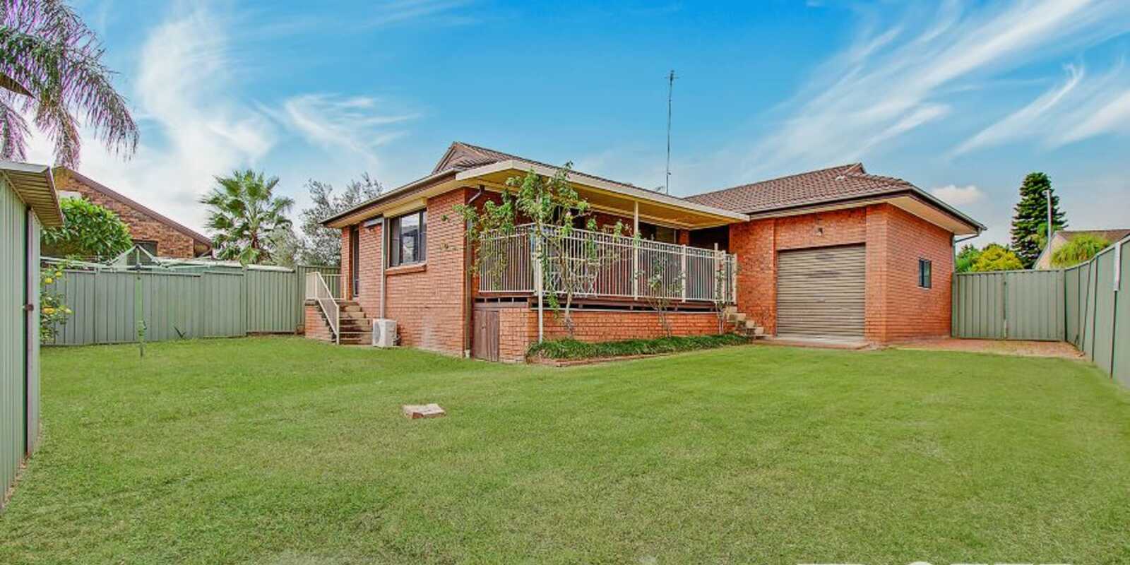 18 Caribou Close St Clair