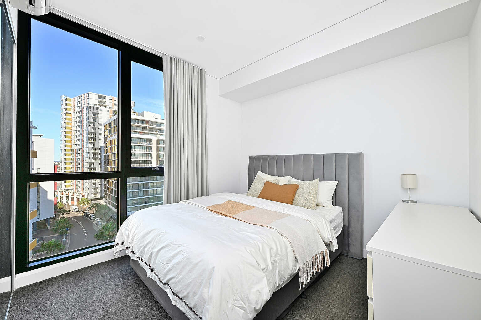 706/9 Brodie Spark Drive Wolli Creek 706/9 Brodie Spark Drive Wolli Creek