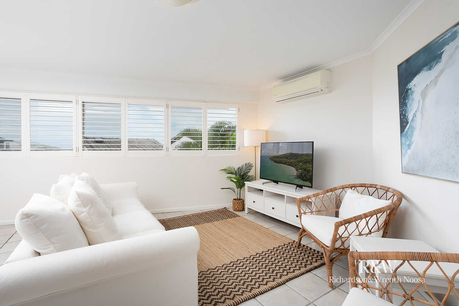 8/2 Park Crescent Sunshine Beach 8/2 Park Crescent Sunshine Beach