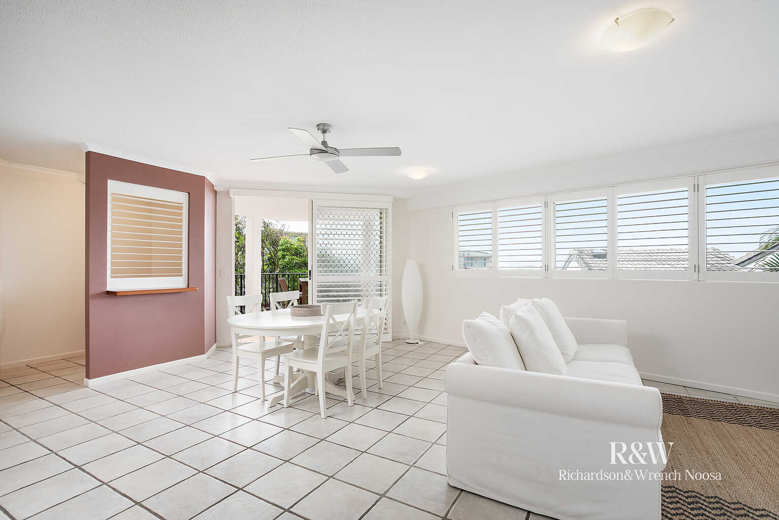 8/2 Park Crescent Sunshine Beach 8/2 Park Crescent Sunshine Beach