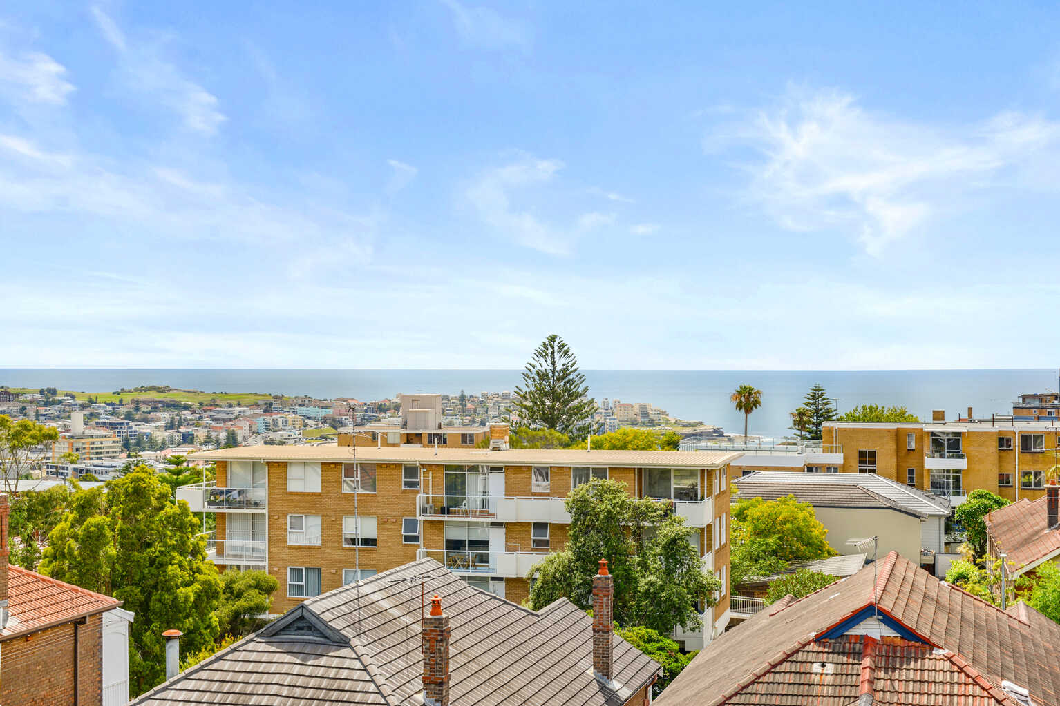 29/7-11 Henderson Street Bondi
