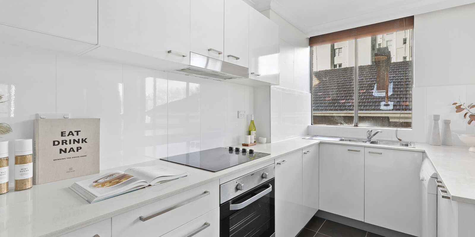 309/2 Springfield Avenue Potts Point
