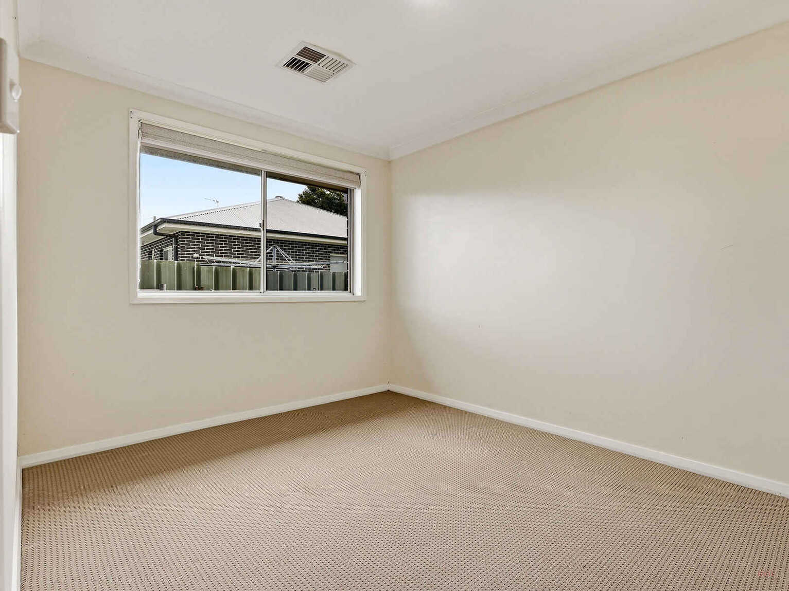 22 Beaconsfield Road Moss Vale 22 Beaconsfield Road Moss Vale