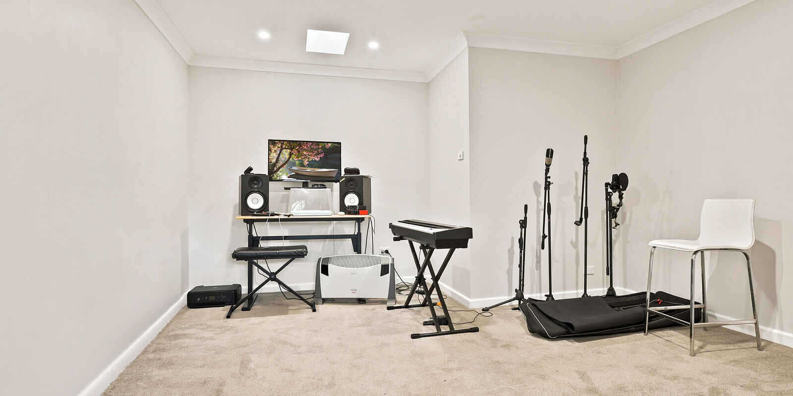 22 Beaconsfield Road Moss Vale 22 Beaconsfield Road Moss Vale