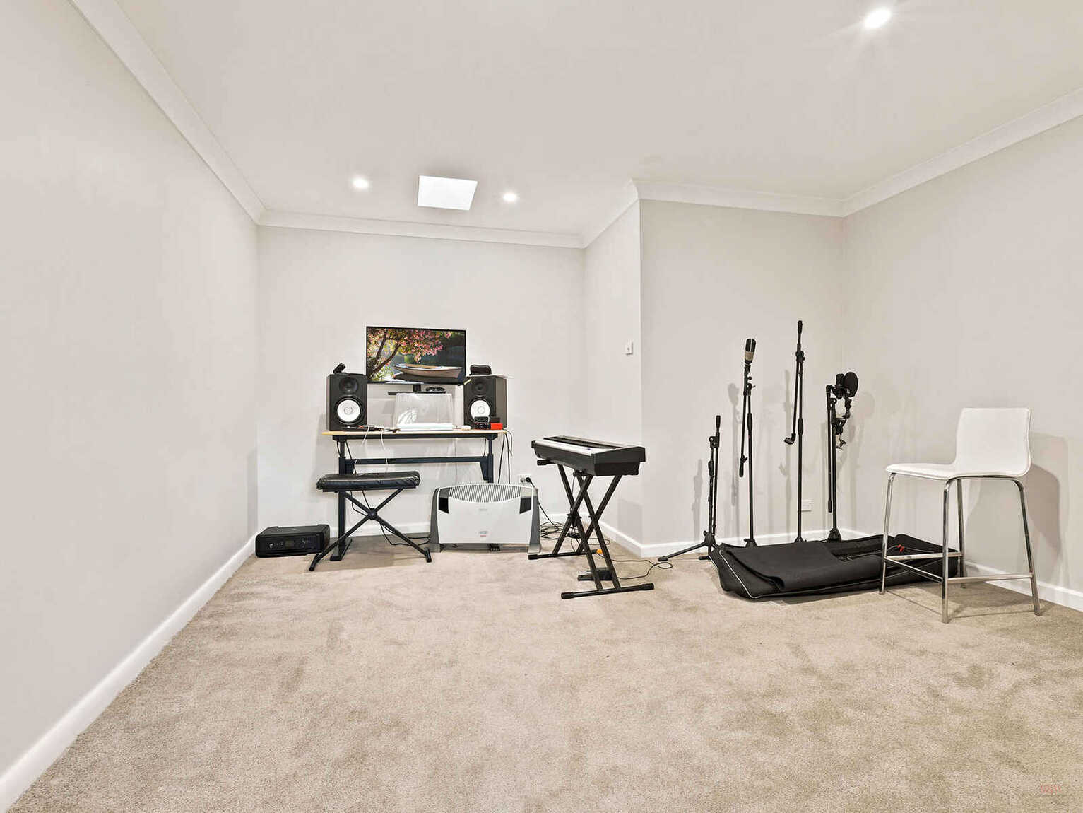 22 Beaconsfield Road Moss Vale 22 Beaconsfield Road Moss Vale