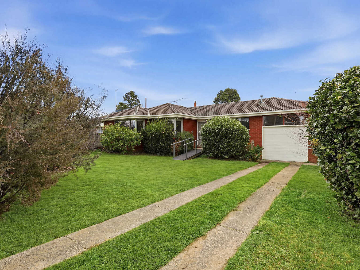 22 Beaconsfield Road Moss Vale 22 Beaconsfield Road Moss Vale