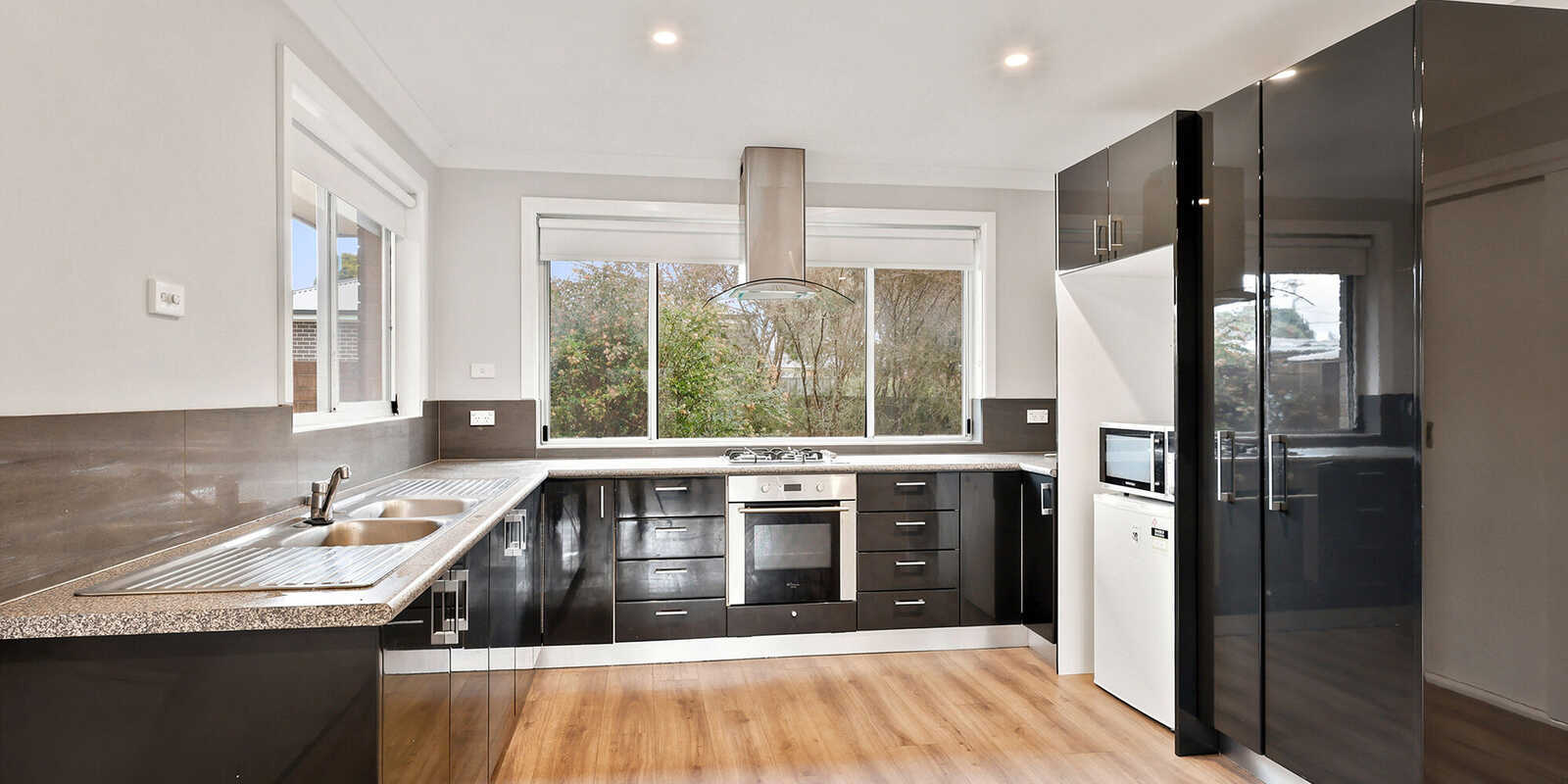 22 Beaconsfield Road Moss Vale 22 Beaconsfield Road Moss Vale