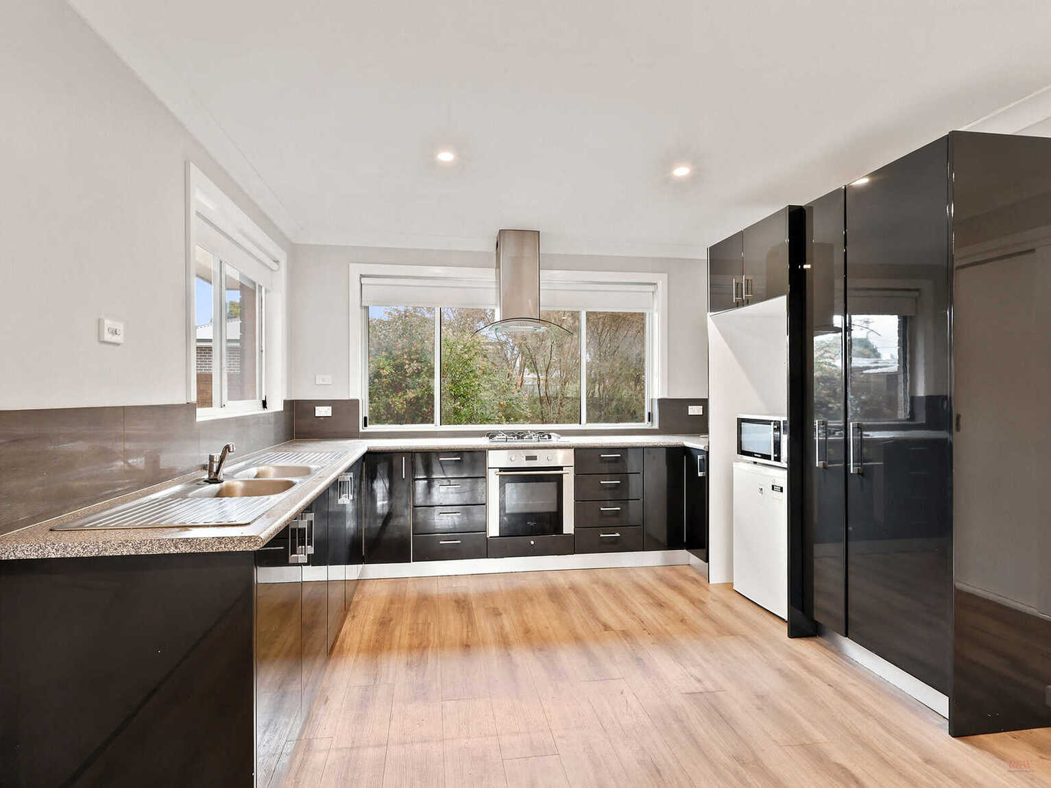 22 Beaconsfield Road Moss Vale 22 Beaconsfield Road Moss Vale