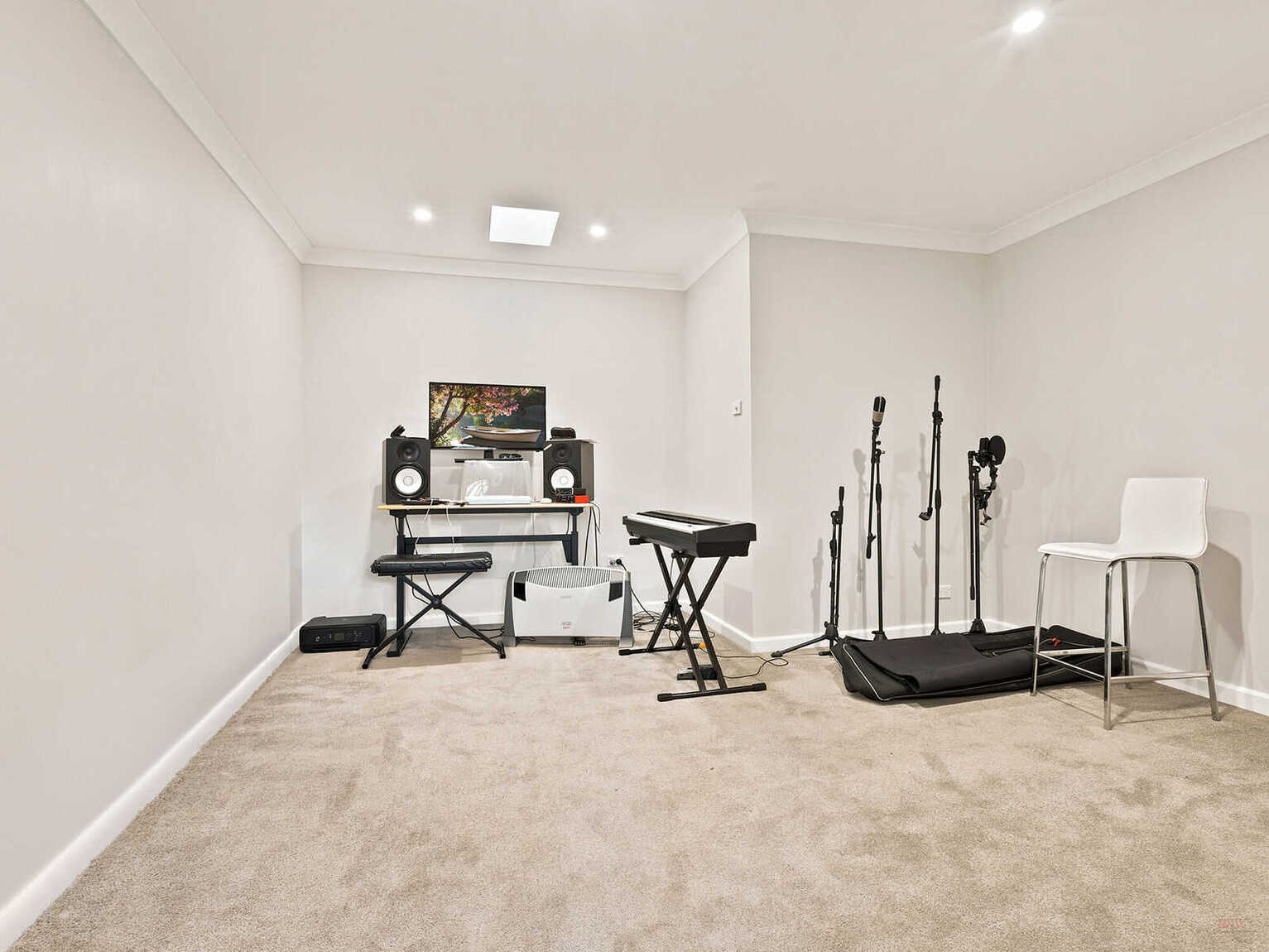 22 Beaconsfield Road Moss Vale 22 Beaconsfield Road Moss Vale
