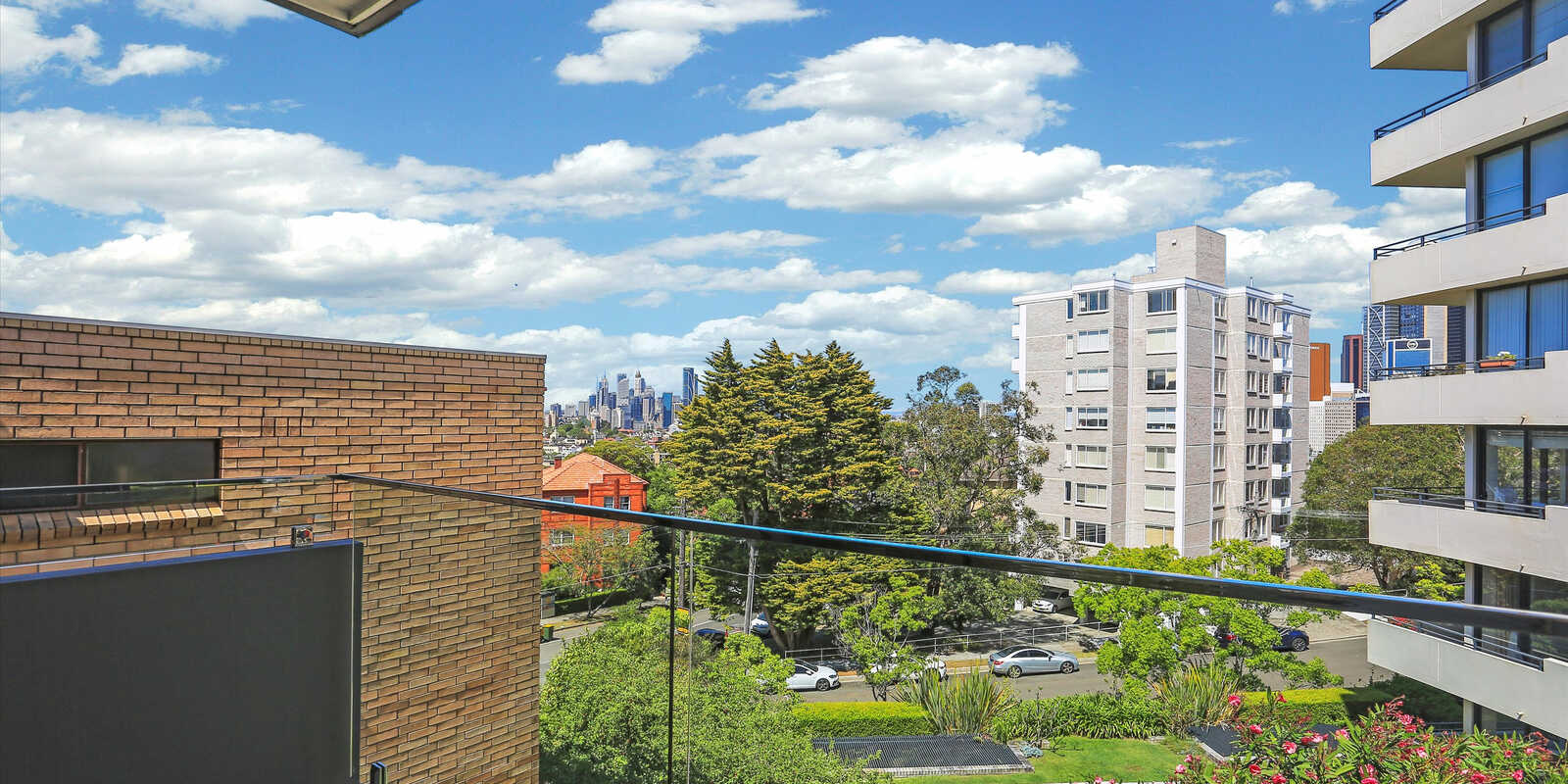 9/108 Ben Boyd Road Neutral Bay