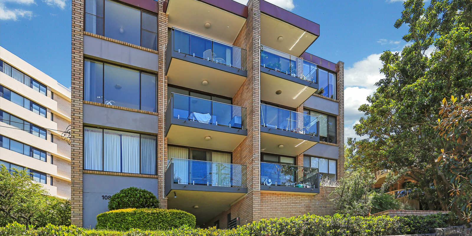 9/108 Ben Boyd Road Neutral Bay