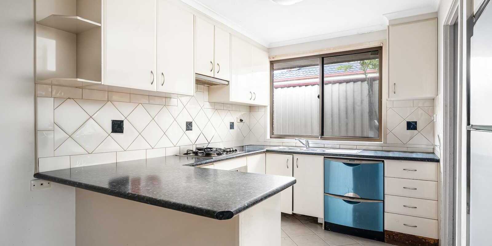 202 Swallow Drive Erskine Park