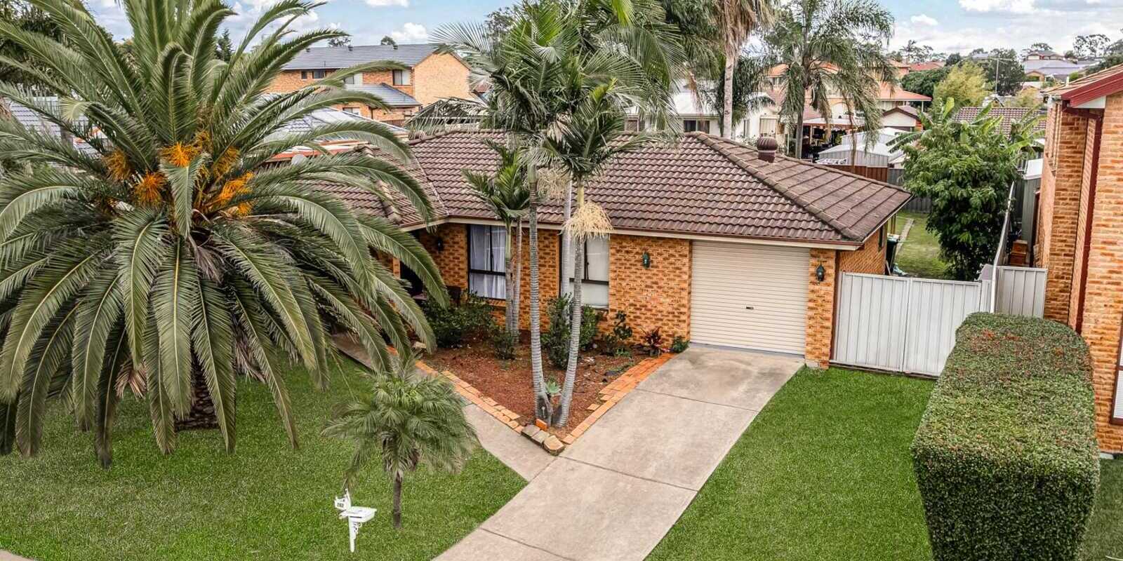 202 Swallow Drive Erskine Park