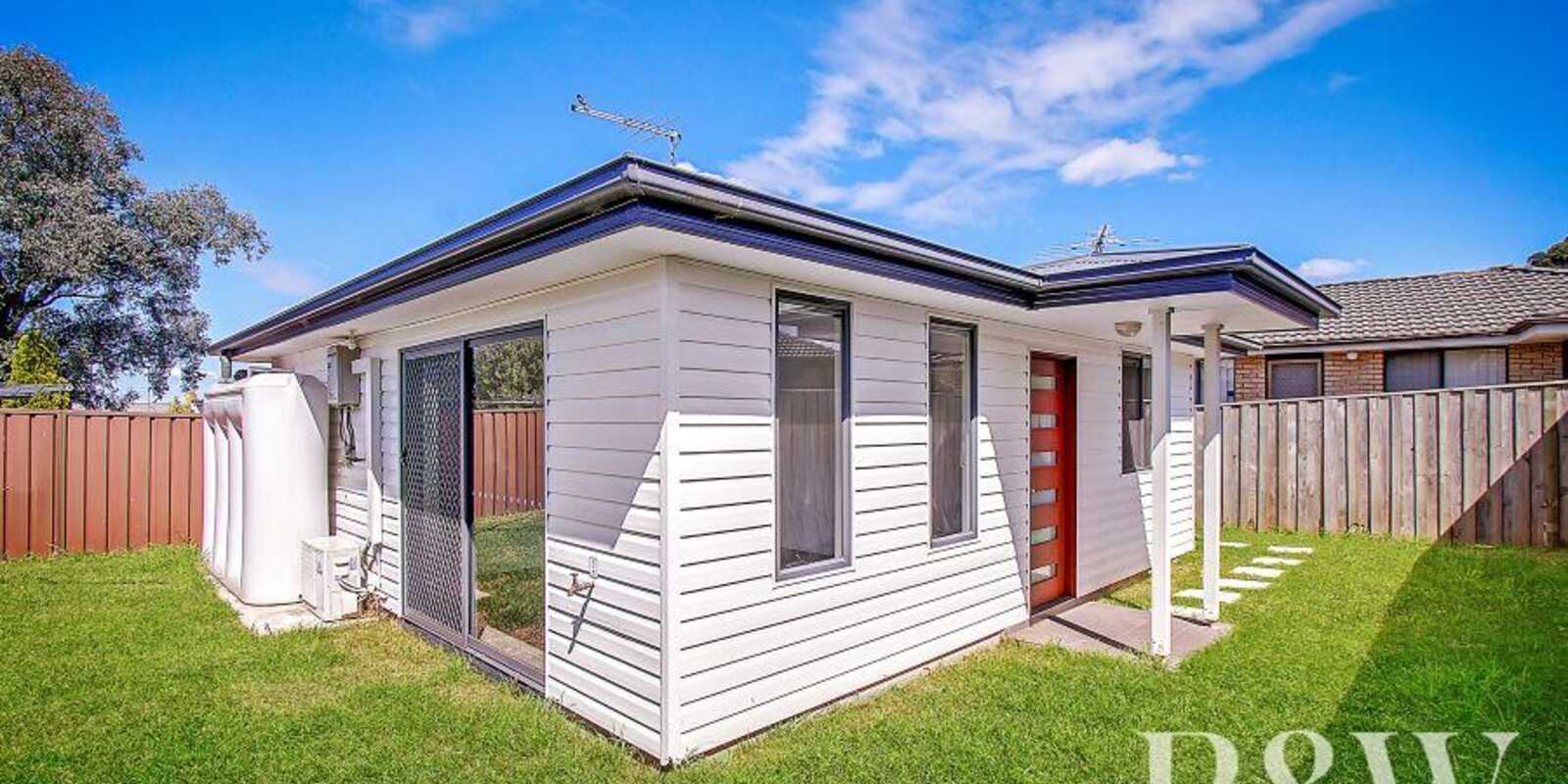 6A Bowerbird Crescent St Clair 6A Bowerbird Crescent St Clair