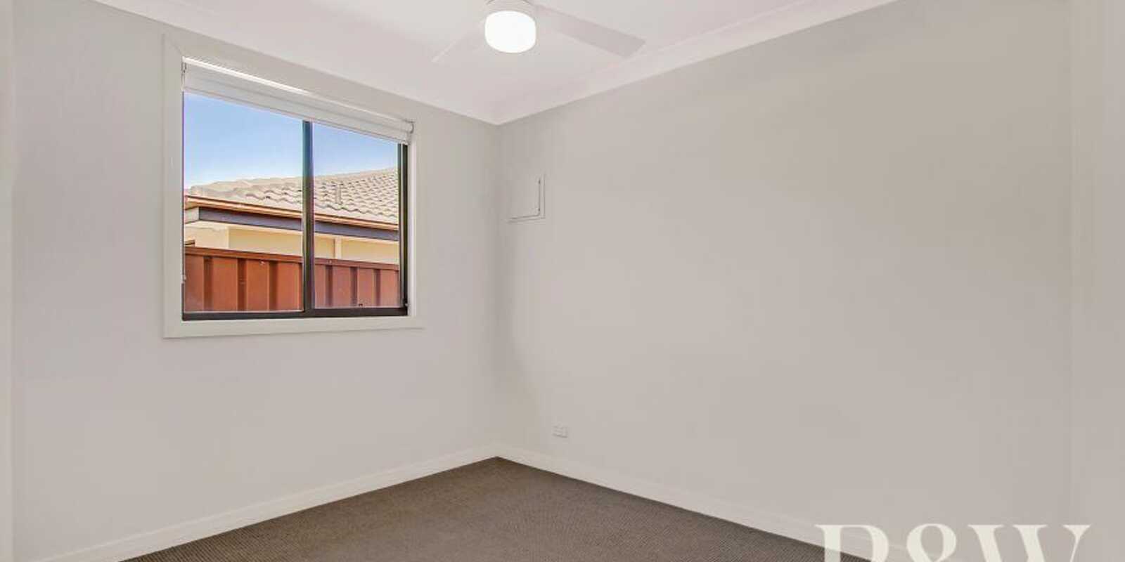 6A Bowerbird Crescent St Clair 6A Bowerbird Crescent St Clair