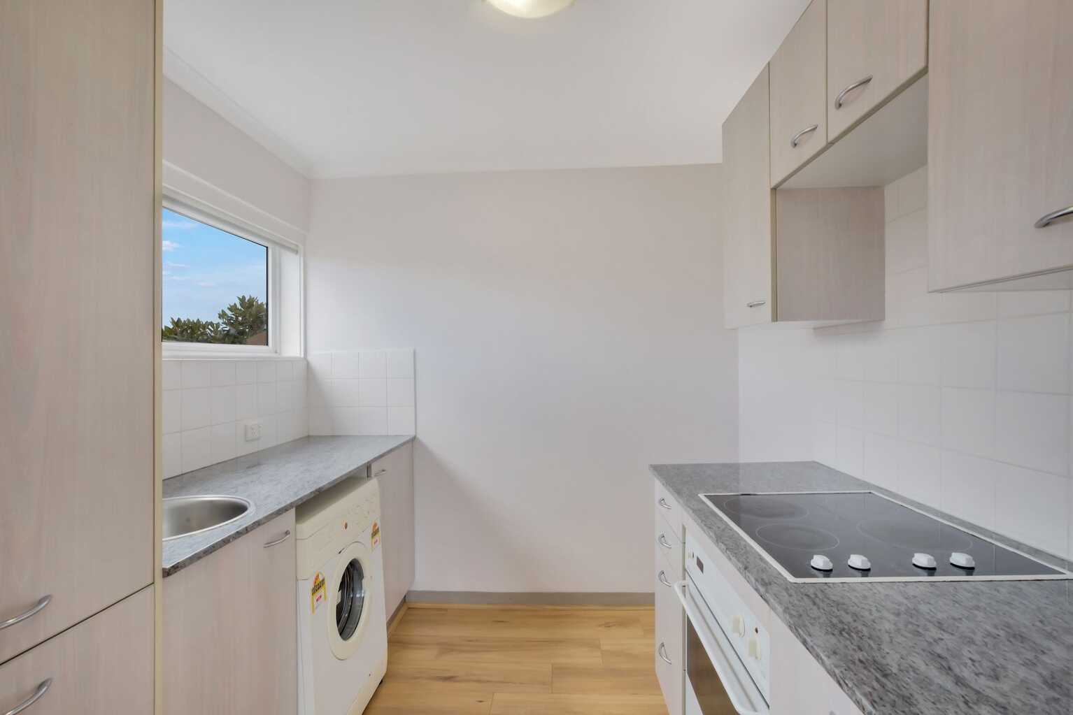 76/1 McDonald Street Potts Point