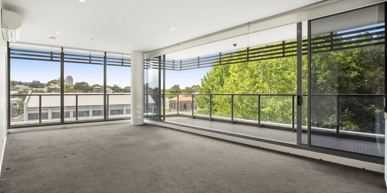 17/830 Bourke Street Waterloo